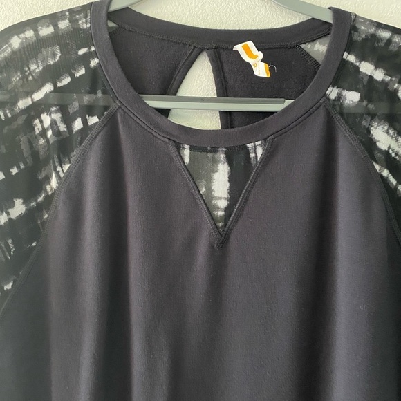 LUCY long sleeve top - Picture 5 of 11